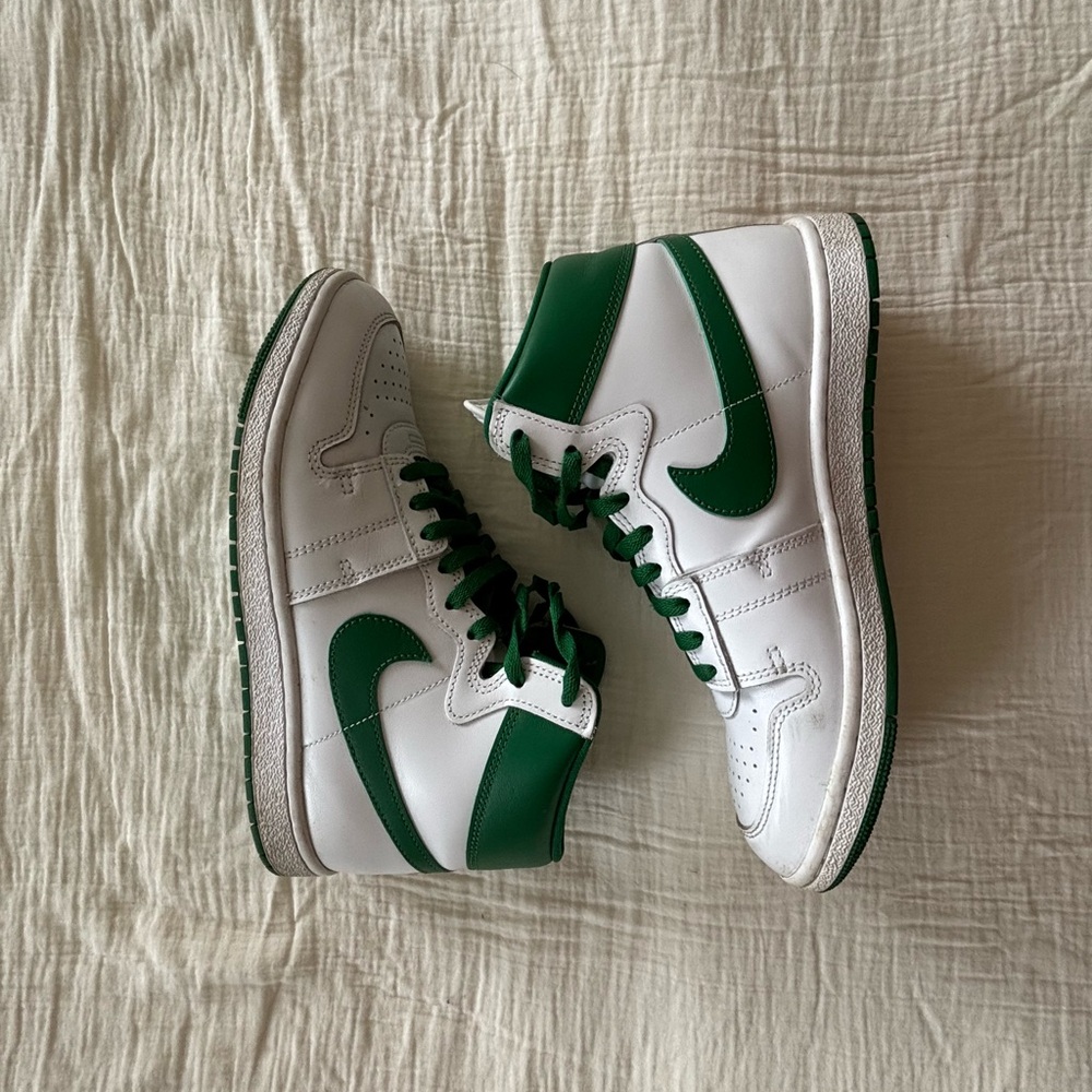Nike White and Green High-Top Sneakers